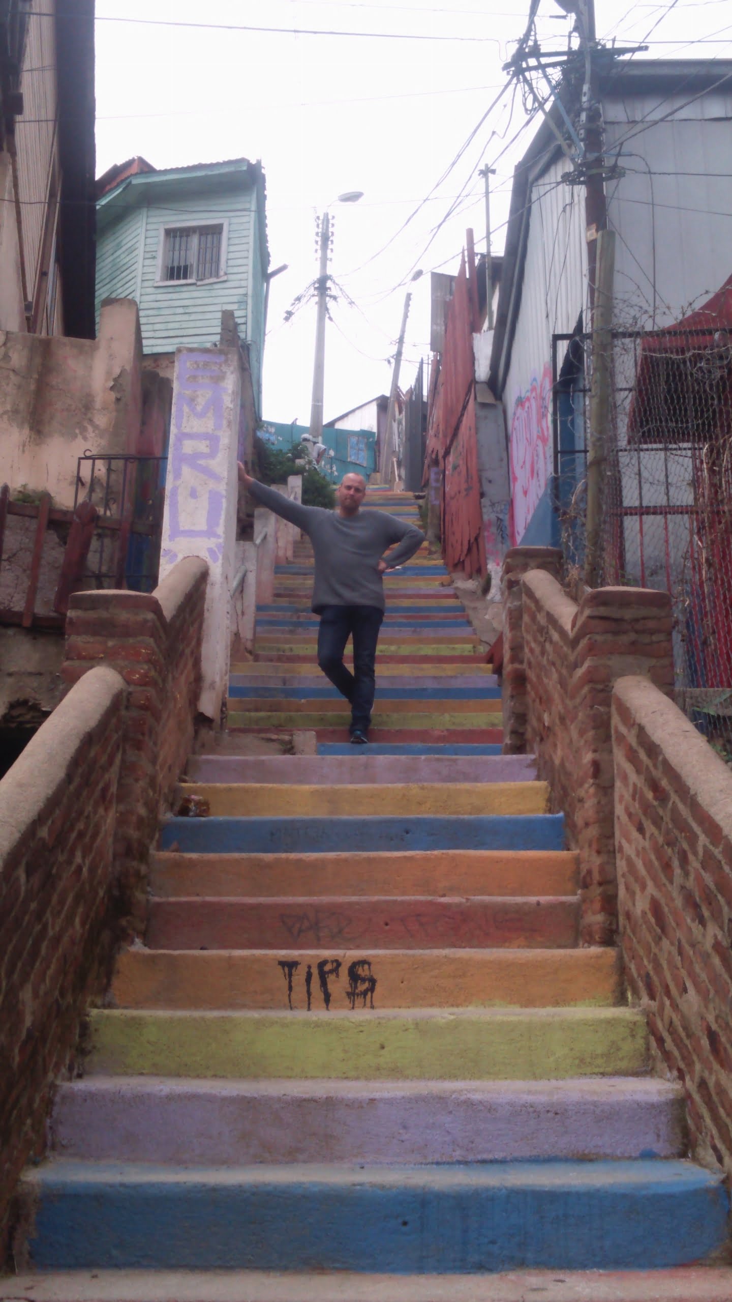 Det finns många trappor i Valparaiso. Säkert ännu fler bröder. Detta är min.